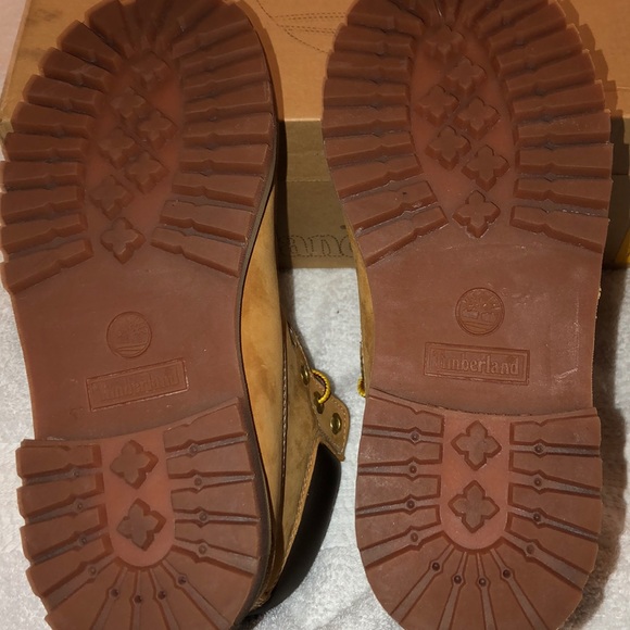 Timberlands boots - Picture 6 of 6